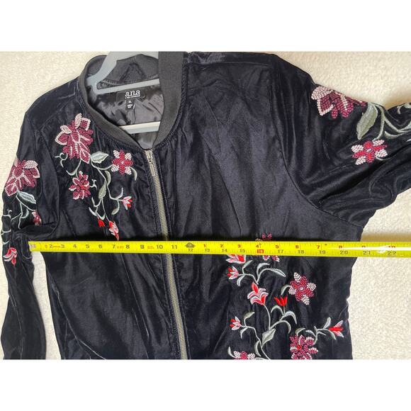 A.N.A Women's Velvet Embroidered Floral Romantic Whimsygoth Western Jacket XL - Picture 8 of 8